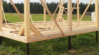 Сарай на винтовых сваях или хозблок на сваях Вольск цена от 2552 руб. / шт.